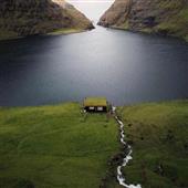 Tr